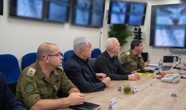 İşgalci İsrail'de 48 saat olağanüstü hal ilan edildi