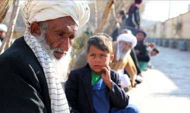 Taliban: Bir haftada 30 binden fazla Afgan geri döndü
