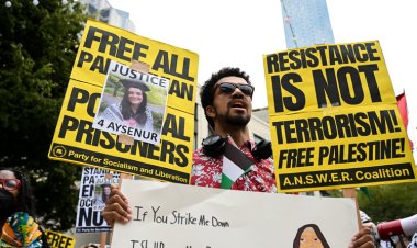 ABD'de yüzlerce kişi, İşgalci İsrail askerleri tarafından katledilen Ayşenur Ezgi Eygi için toplandı