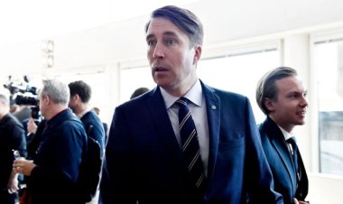 İsveç'te Müslümanlara hakaret eden politikacı Jomshof hakkında soruşturma