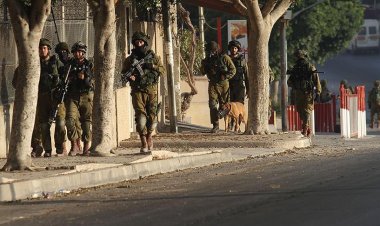 İşgalci İsrail Batı Şeria’nın birçok bölgesine baskın düzenledi