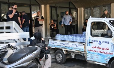 Lübnan'da 533 sığınma merkezine 70 bin kişi yerleştirildi