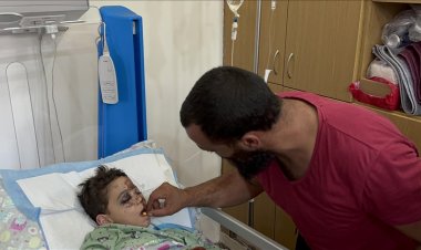 Siyonist katliam sonrası Lübnanlı baba Hicazi’nin ailesinden geriye bir oğlu kaldı