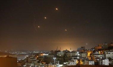 Hizbullah, İsrail'in kuzeyindeki askeri tesisleri hedef aldıklarını duyurdu