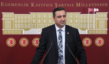 HÜDA PAR Sözcüsü Ramanlı’dan Hükumete israille ticaret sorusu: Bu ticaretin aslı astarı nedir?