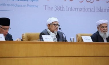 Malezya İslam Partisi lideri Awang: Müslümanlar küresel istikbara karşı birlik olmalı