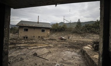 AB, selden etkilenen Bosna Hersek'e 20 milyon avro yardım sağlayacak