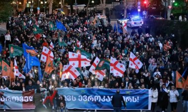 Gürcistan'da seçim krizi