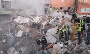 İsrail Lübnan'da bir mahalleyi bombaladı: 7 şehit 17 yaralı