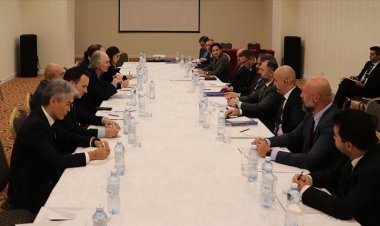 Astana garantörleri, Suriye gündemiyle Kazakistan'da toplandı