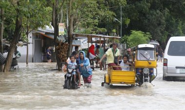 Filipinler'de Toraji Tayfunu nedeniyle 2 bin 500 mahalle tahliye edilecek