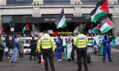 İngiltere'de bir polis memuru "Hamas'a destek" iddiasıyla gözaltına alındı