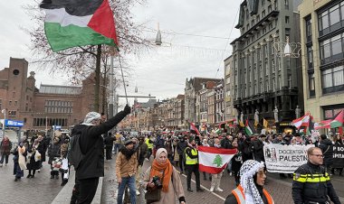 Soykırımcı İsrail'in Gazze'deki saldırıları Amsterdam'da protesto edildi