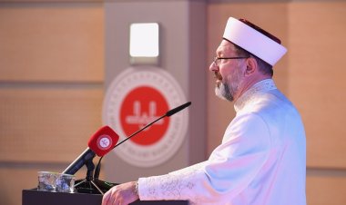 'Ümmetin vahdetini, birlik ve beraberliğini ana gaye edinmeliyiz'