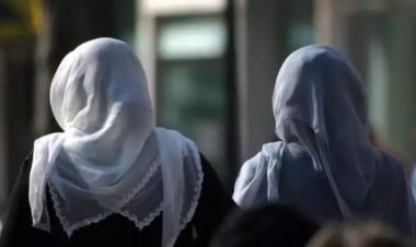 Araştırma: Fransa'da başörtülü öğrencilerin iş başvurularının yüzde 81,4'ü reddediliyor