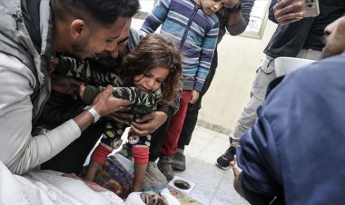 Terör rejimi Gazze Şeridi’nde iki apartmanı hedef aldı: En az 25 kişi şehid oldu