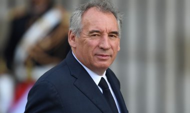 Fransa'nın yeni başbakanı François Bayrou oldu