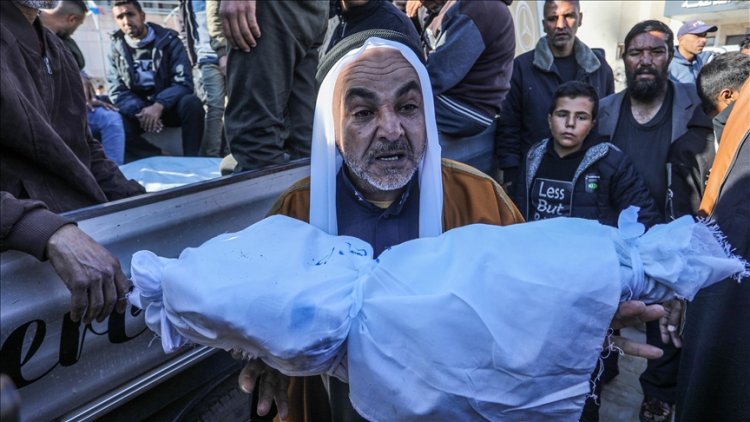 İtalyan hukukçu Daniele Gazze'deki cezasızlığı "Batı'nın ahlaki iflası" olarak nitelendirdi