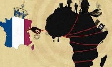 Sömürgeci Fransa’nın Afrika’daki askeri dönemi kapanıyor