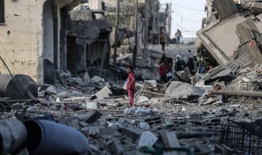 İşgalci İsrail Gazze'ye 100 bin ton patlayıcı attı