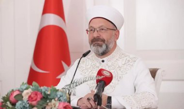 Erbaş: İşgalciler Filistin'den tamamen çekilinceye kadar mücadeleye devam etmeliyiz