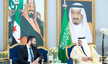 Suriye Cumhurbaşkanı Şara, ilk yurt dışı ziyareti kapsamında Suudi Arabistan'da