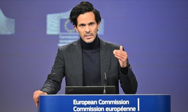 AB Komisyonu: Güney Afrika'ya gönderilen Filistinliler zorla yerinden edilme olmamalı