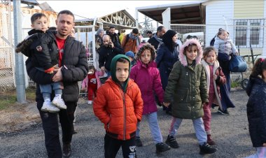 BM: Esed'den sonra 270 bin Suriyeli mülteci ülkesine döndü