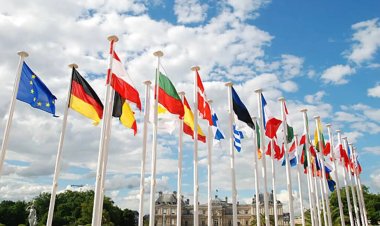 Fransa'daki AB liderleri zirvesi başladı