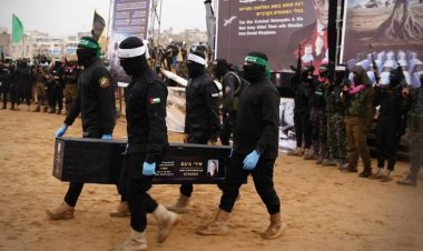 İsrail, esir Shiri Bibas krizinin bittiğini ve cenazeyi teslim aldığını duyurdu