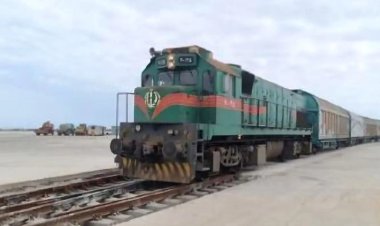 BAE'nin İran üzerinden ilk demiryolu transit yükü Afganistan'a ulaştı