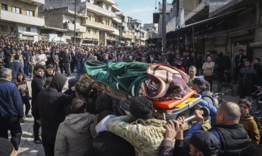 Lazkiye'de can kaybı bini geçti