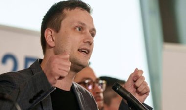 Grönland'da seçimin galibi Nielsen'den Trump'a tepki