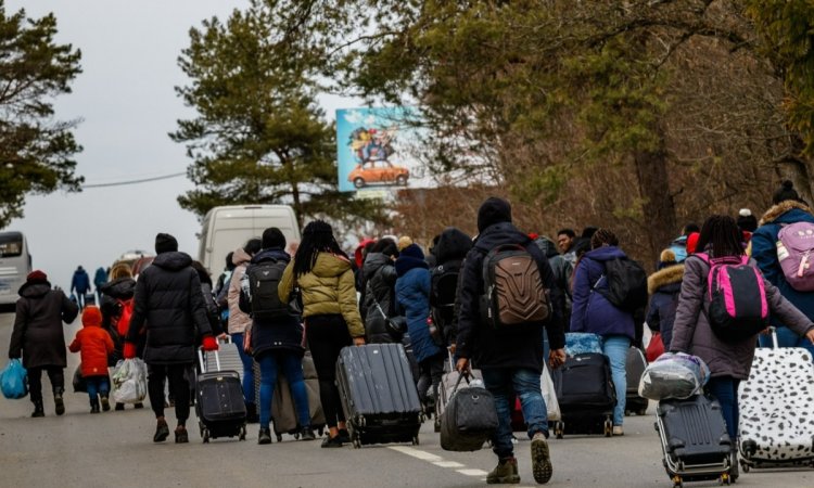 İngiltere 24 binden fazla kişiyi sınır dışı etti