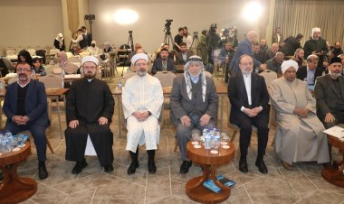 'Gazze'nin Minarelerinden Yükselen Çağrı' konferansı İstanbul'da başladı