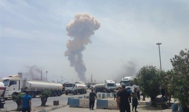 İran'ın Bender Abbas Limanı'nda şiddetli patlama