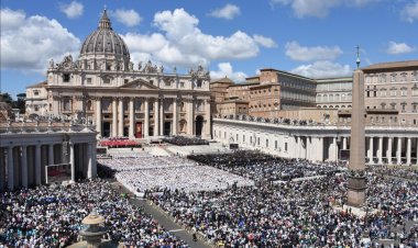 Vatikan'da papalık seçimi süreci 7 Mayıs'ta başlayacak