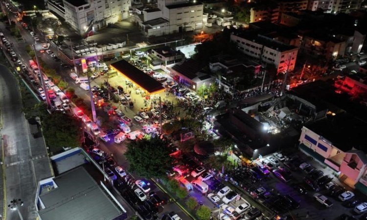 Dominik Cumhuriyeti'nde eğlence mekanının çatısı çöktü, 113 ölü