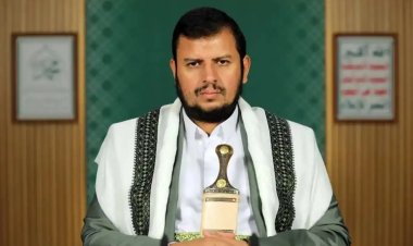 Ebdulmelîk Hûsî: Keştiyên firokeyên Emrîkayê yên ji berxwedêrên Yemenê direvin