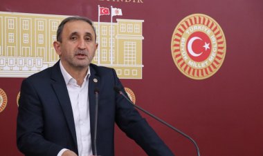 HÜDA PAR'ın gündem değerlendirmesinde kritik başlıklara değinildi