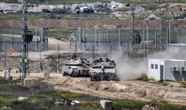 İşgalci İsrail ordusu Suriye'nin güneyine konuşlandı