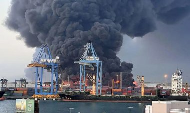 Port Sudan’da donanma üssü hedef alındı