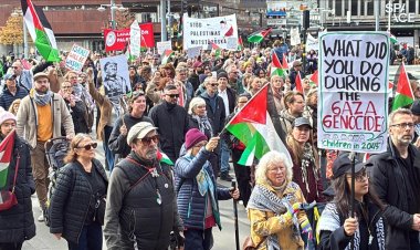 Stockholm'de soykırımcı İsrail'e öfke: Gazze saldırılarını genişletme planı protesto edildi