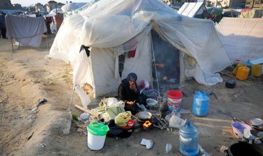 Hamas: İsrail, Gazze'de 2 milyondan fazla Filistinliyi aç bırakarak soykırım işliyor