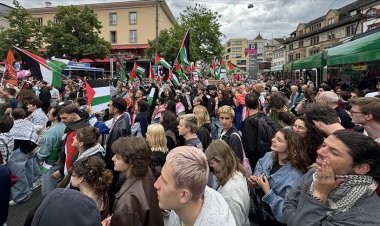 Eurovision'u kazanan Avusturya olurken, işgalci İsrail'in katılımı protesto edildi