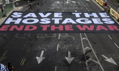 İsrailli esirlerin aileleri: Esirlerin hayatını tehlikeye atmayın