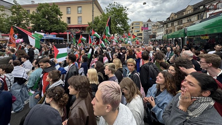 Eurovision'u kazanan Avusturya olurken, işgalci İsrail'in katılımı protesto edildi