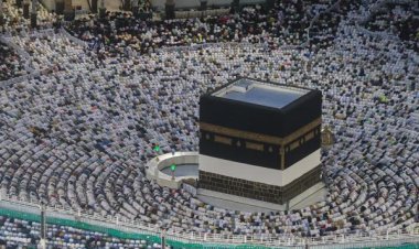 Suudi Arabistan'da 75 bini aşkın kişi hac yönetmeliklerini ihlal ettiği için geri gönderildi