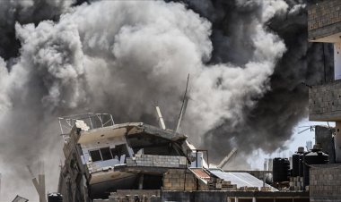 Fransa'da, torunları Gazze'de katledilen büyükanneden siyonist rejim hakkında "soykırım" şikayeti