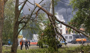 Ukrayna: Rusya'nın 9 füze ve 206 İHA ile saldırısında 3 kişi öldü